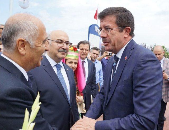 Bakan Zeybekci: 