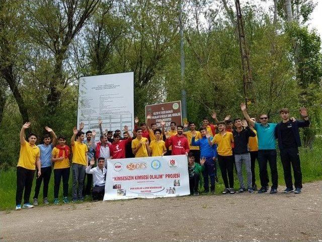 Muş Voleybol Takımı Bölge Şampiyonu Oldu