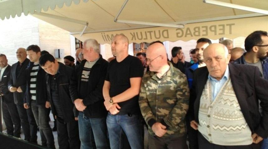 Nesim &Ouml;zg&uuml;r&rsquo;&uuml;n Anne Acısı