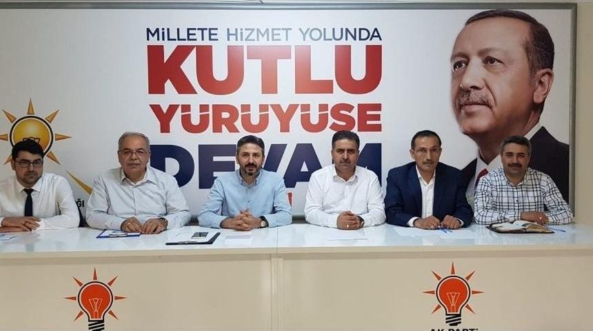 Ak Parti’de Miting Hazırlığı