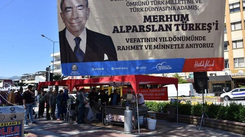 Alparslan T&uuml;rkeş, Vefatının 21. Yılında Nazilli&rsquo;de Anıldı