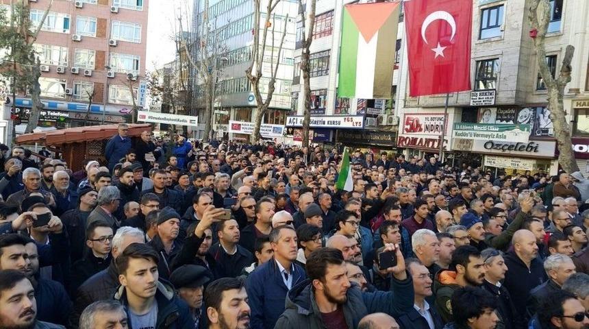 Pendik&rsquo;te Filistin Bayraklarıyla Abd&rsquo;ye "kud&uuml;s" Tepkisi