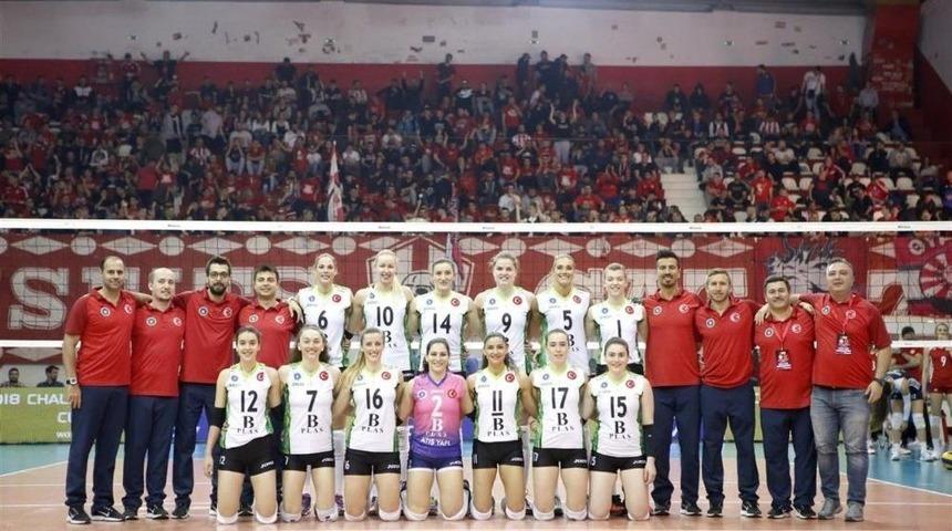 Bursa B&uuml;y&uuml;kşehir Belediyespor Kupaya Yakın