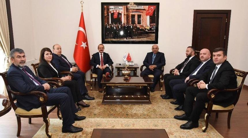 Ak Parti Adaylarından Protokol Ziyaretleri