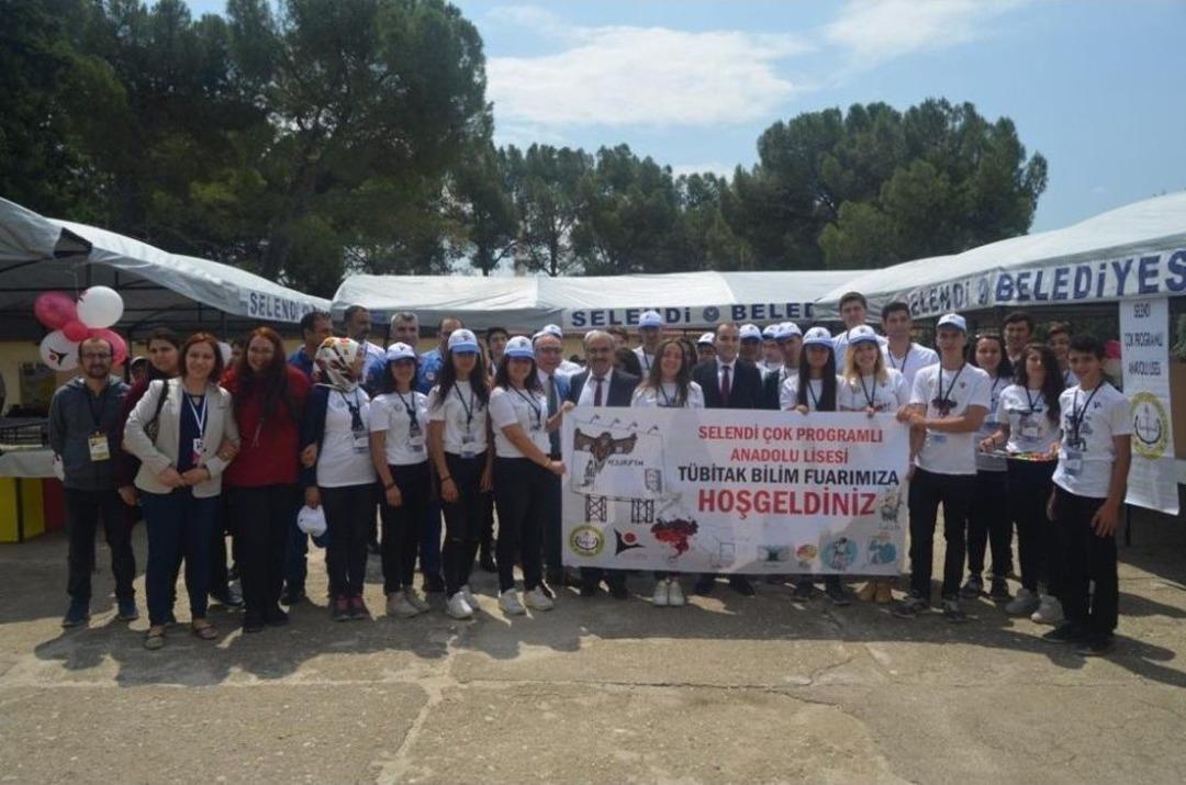 &Ouml;ğrenciler Projelerini Sergiledi