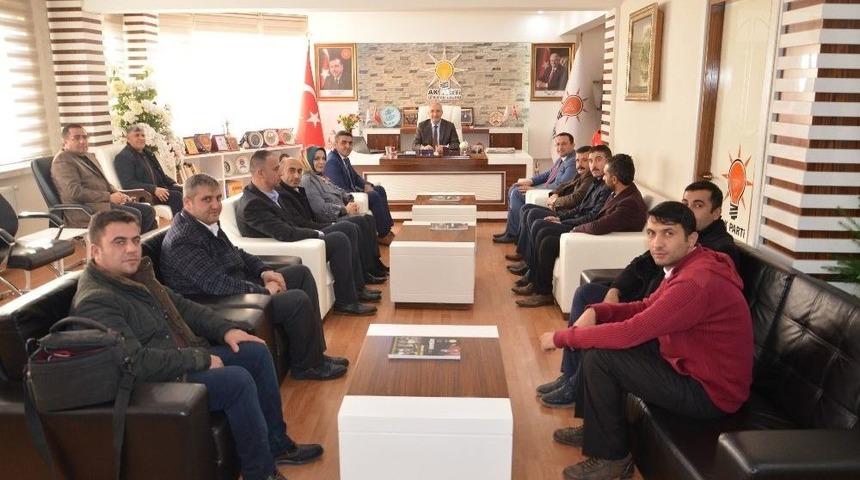 Hak-iş&rsquo;ten Ak Parti&rsquo;ye &lsquo;kadro&rsquo; Teşekk&uuml;r&uuml;