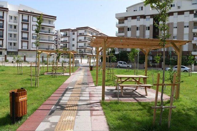 Hurma Mahallesine Yeni Park