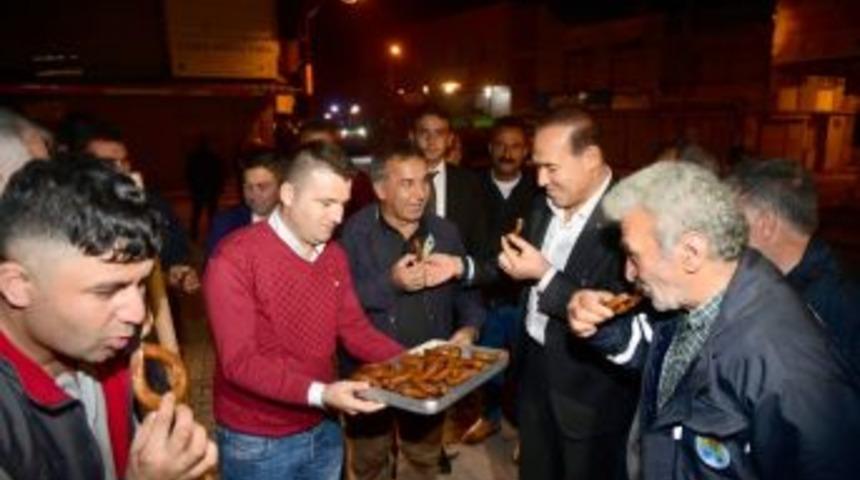 Adana B&uuml;y&uuml;kşehir&rsquo;de Taşeron İş&ccedil;ilerin Geciken Maaşları &Ouml;dendi