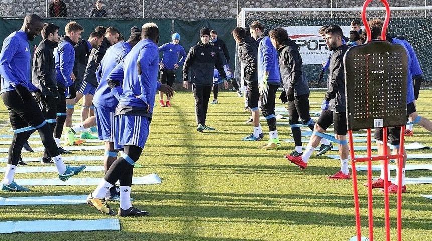 Tony Popovic: &ldquo;saha Dışındaki Olaylar &Ccedil;ok Olumlu Ve Problemler Aşılmaya Başlandı&rdquo;