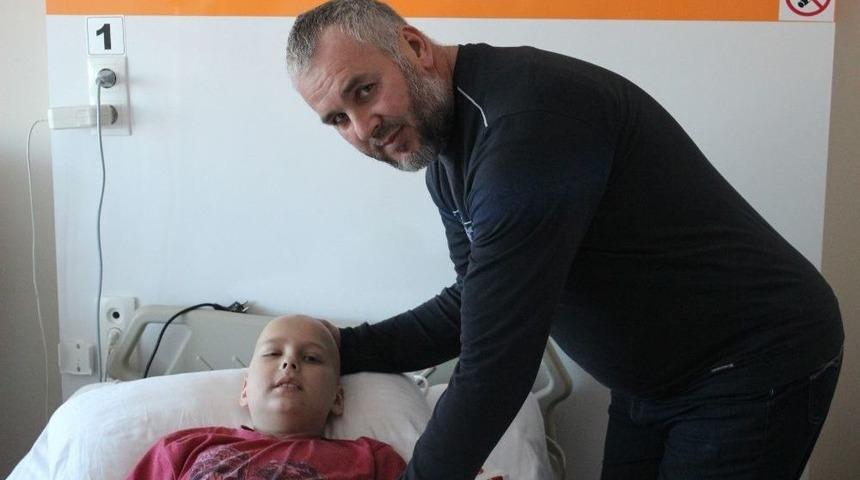 (&ouml;zel) Bosna Hersek&rsquo;ten Tedavi İ&ccedil;in T&uuml;rkiye&rsquo;ye Gelen L&ouml;semi Hastası &Ccedil;ocuk Yardım Bekliyor