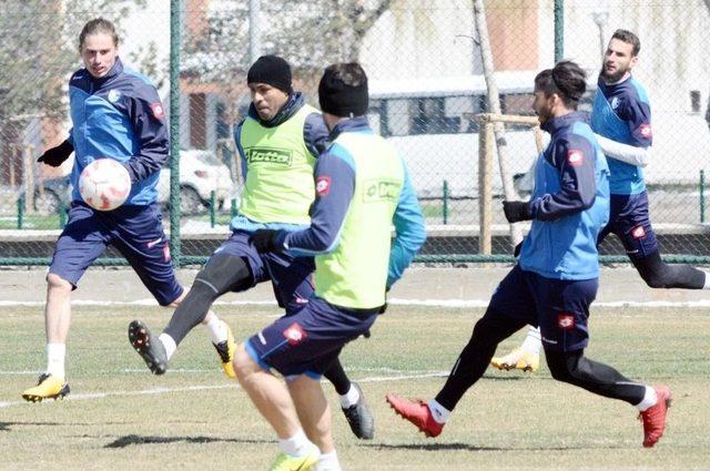 Dadaşlar’da Gazişehir Gaziantepsor Maçı Hazırlıkları 1