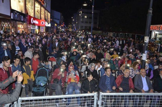 İlahi Sanatçısı Hasan Dursun Ağrı’da Konser Verdi