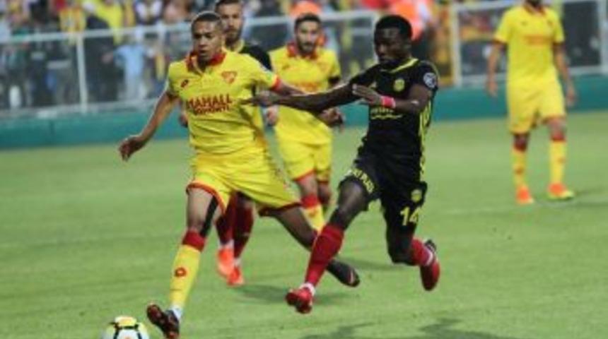 Galatasaray’dan Evkur Yeni Malatyasporlu Azubuike’ye Teklif