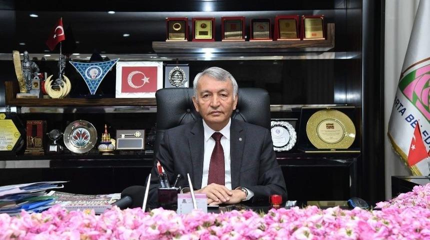 Günaydın, Ihlamurları Toplayın Çağrısında Bulundu