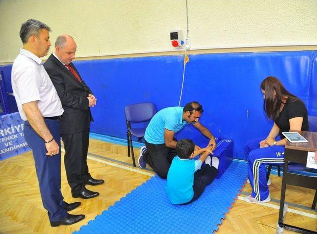 Osmaniye’de Geleceğin Sporcuları Keşfediliyor