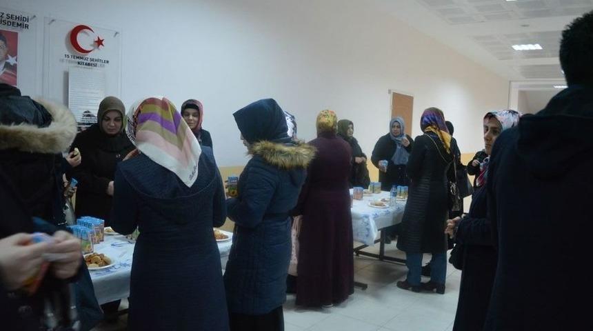 Osmaneli&rsquo;de &lsquo;film İzleme Yoluyla Eğitime Katkı Sağlama&rsquo; Projesi