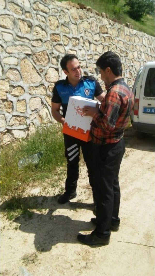 Bitlis Polisinden Ramazan Yardımı