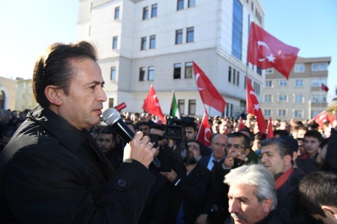 Tuzla, Kud&uuml;s İ&ccedil;in Ayakta