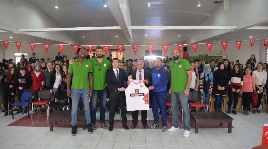 Karesispor&rsquo;lu Basket&ccedil;iler Bigadi&ccedil;&rsquo;te