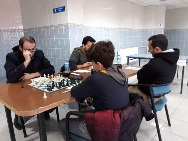 Satran&ccedil; Birincileri Belli Oldu 1