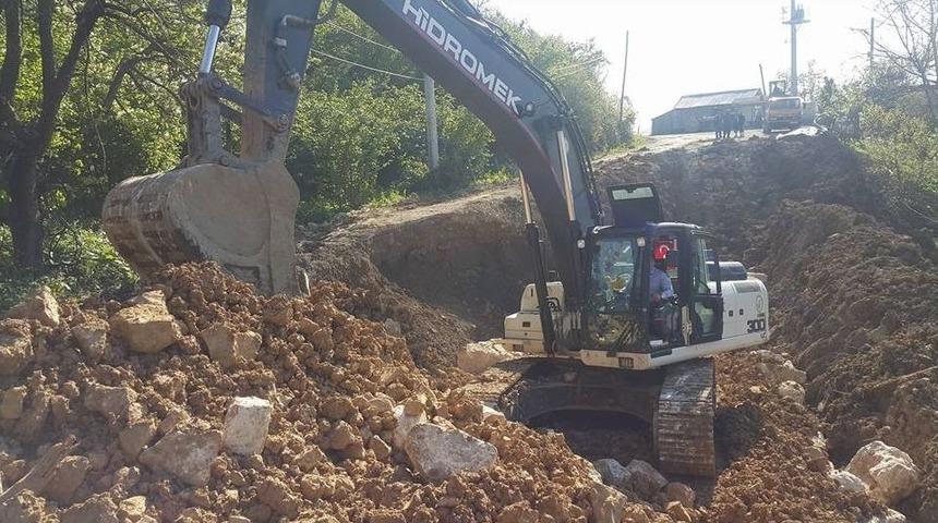 Ak&ccedil;akoca&rsquo;da Heyelan &Ccedil;alışması Başladı