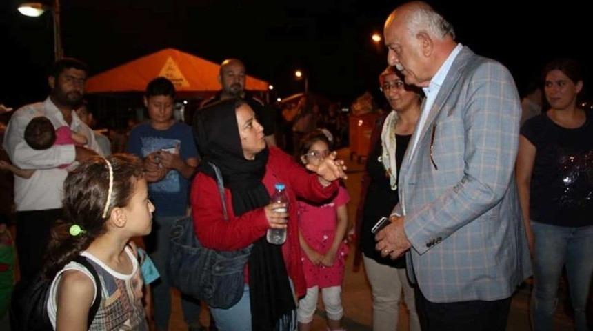 Başkan Seyfi Dingil İftar Sonrası Vatandaşların Sorunları Dinliyor