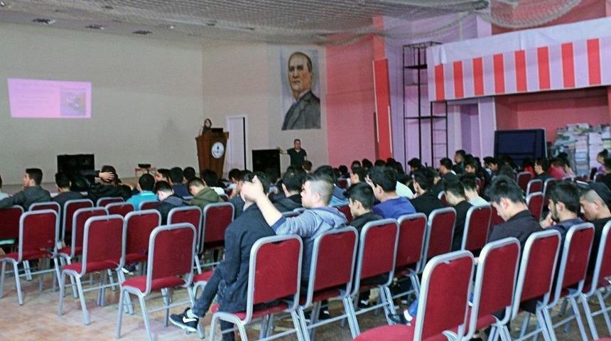 Dinar&rsquo;da 500 &Ouml;ğrenciye &Ccedil;evre Bilinci Ve Geri D&ouml;n&uuml;ş&uuml;m Eğitimi Verildi