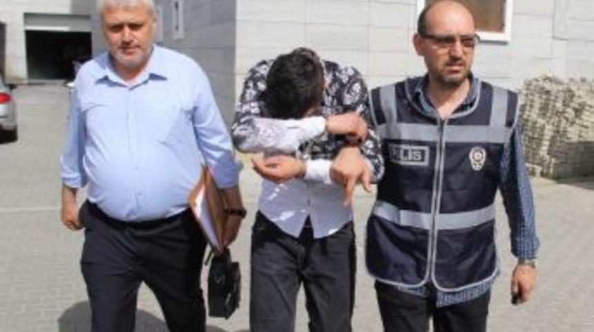 Kafede Tanıştığı Kıza Evinin &Ccedil;atısında Tecav&uuml;zden Tutuklandı