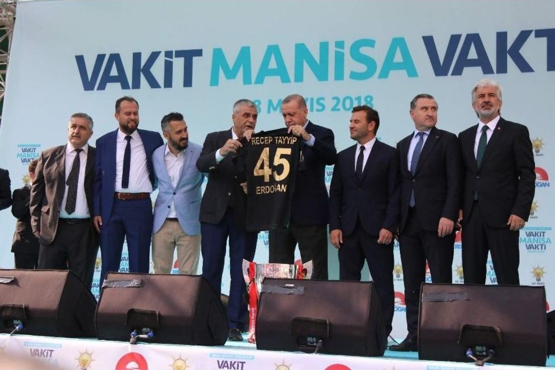 Cumhurbaşkanı Erdoğan: &ldquo;ey George, Ey Hans; Bizi Yıkamayacaksınız&rdquo;