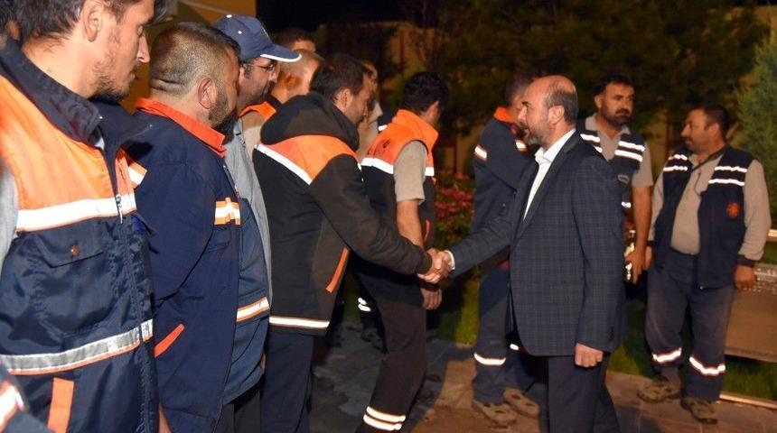 Başkan Pekyatırmacı, Sahurda Personel İle Bir Araya Geldi