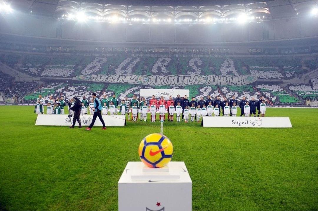 S&uuml;per Lig: Bursaspor: - Fenerbah&ccedil;e: (ma&ccedil; Devam Ediyor)