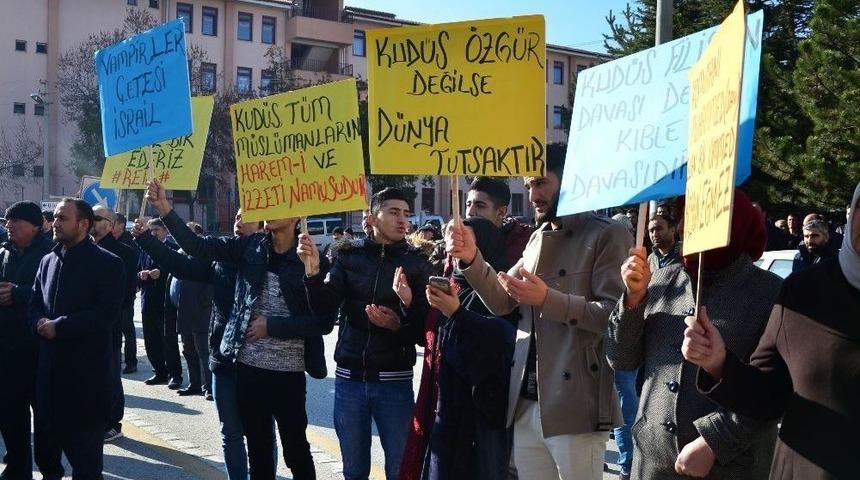 Pursaklar Kud&uuml;s İ&ccedil;in Ayakta