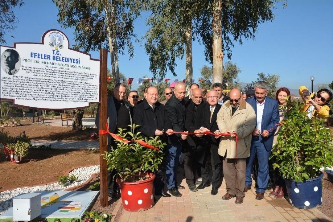 Bilim Adamı Akg&uuml;n&rsquo;&uuml;n İsmi Efeler&rsquo;de Yaşayacak