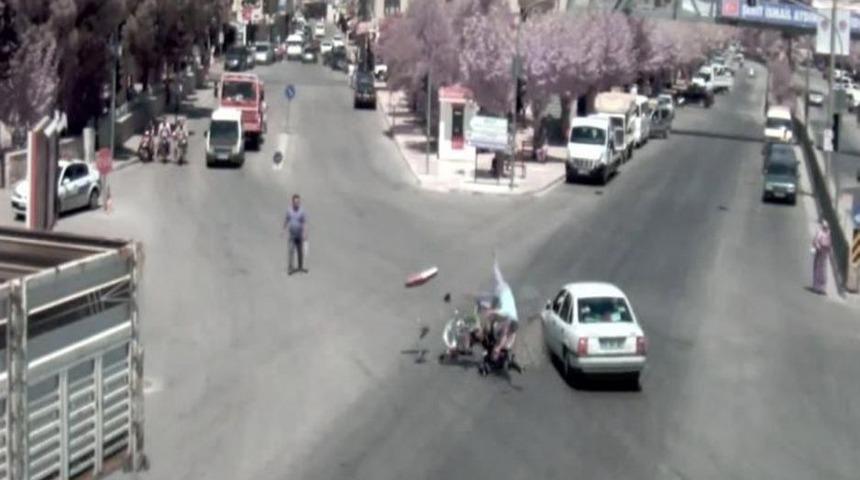 (&ouml;zel) Mut&rsquo;ta Yaşanan Trafik Kazaları Kamerada