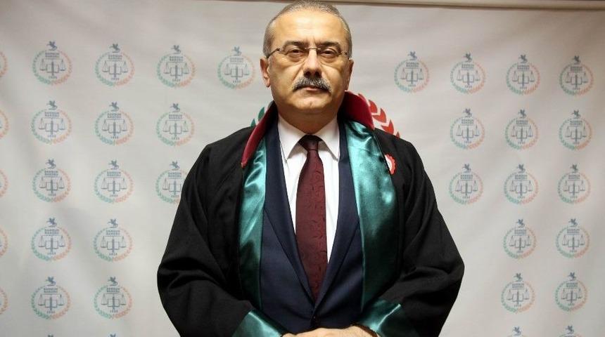 G&uuml;rb&uuml;z: &ldquo;avukatlık Mesleğinde Hormonlu Artış Var"