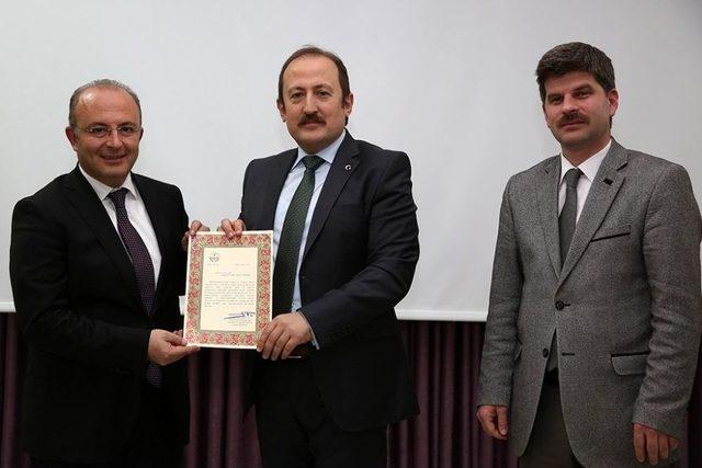 Bayburt “beyaz Bayrak”lı Okullar Sıralamasında Türkiye Birincisi