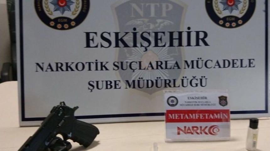 Uyuşturucudan 6 Kişi Yakalandı