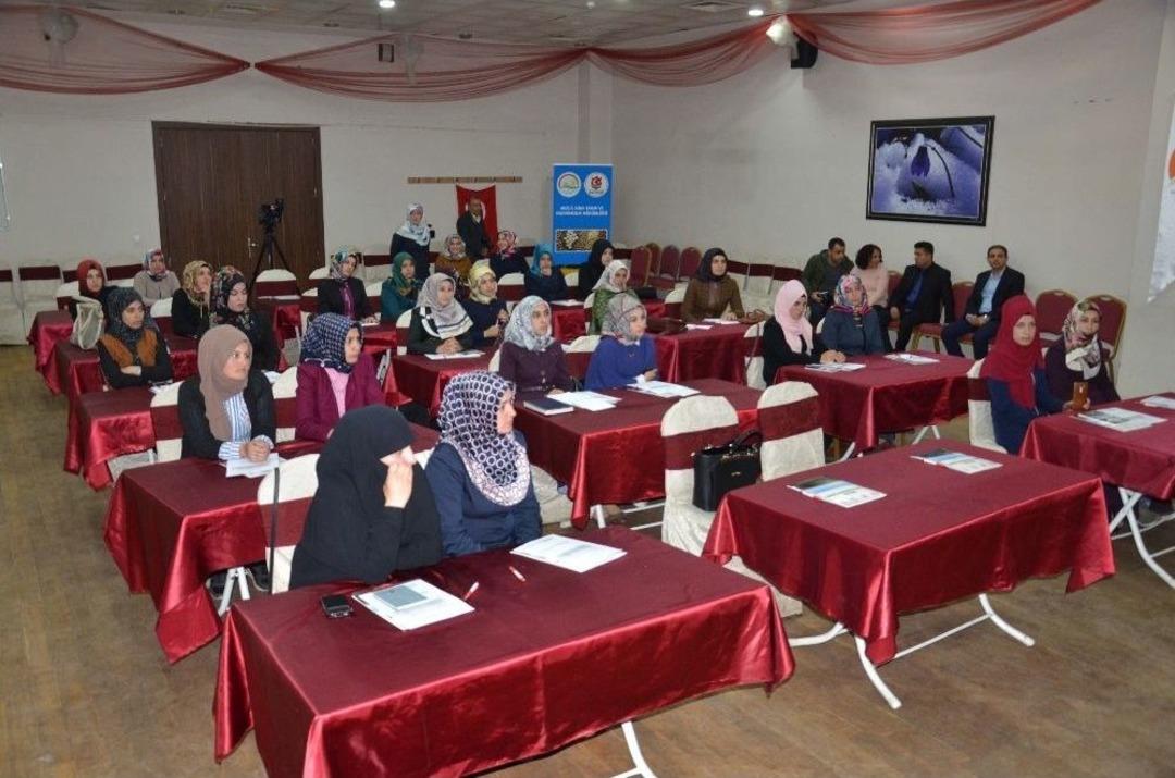 Muş&rsquo;ta Gen&ccedil; Girişimci Kadınlar Projelerini Yarıştıracak