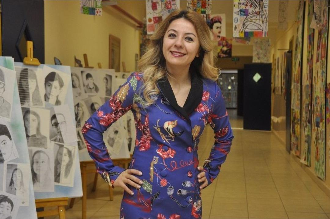 Gkv&rsquo;de 450 Minik Ressamdan 450 Eserli Sergi