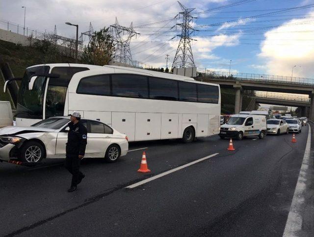 Tem’de Kaza: 4 Polis Yaralandı