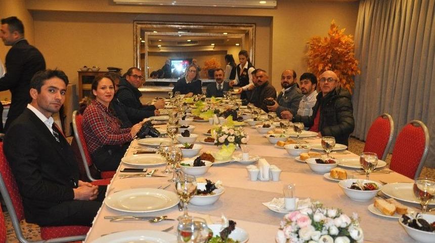 Ak Parti Mardin Milletvekili Ceyda B&ouml;l&uuml;nmez &Ccedil;ankırı Basın Mensupları İle Bir Araya Geldi