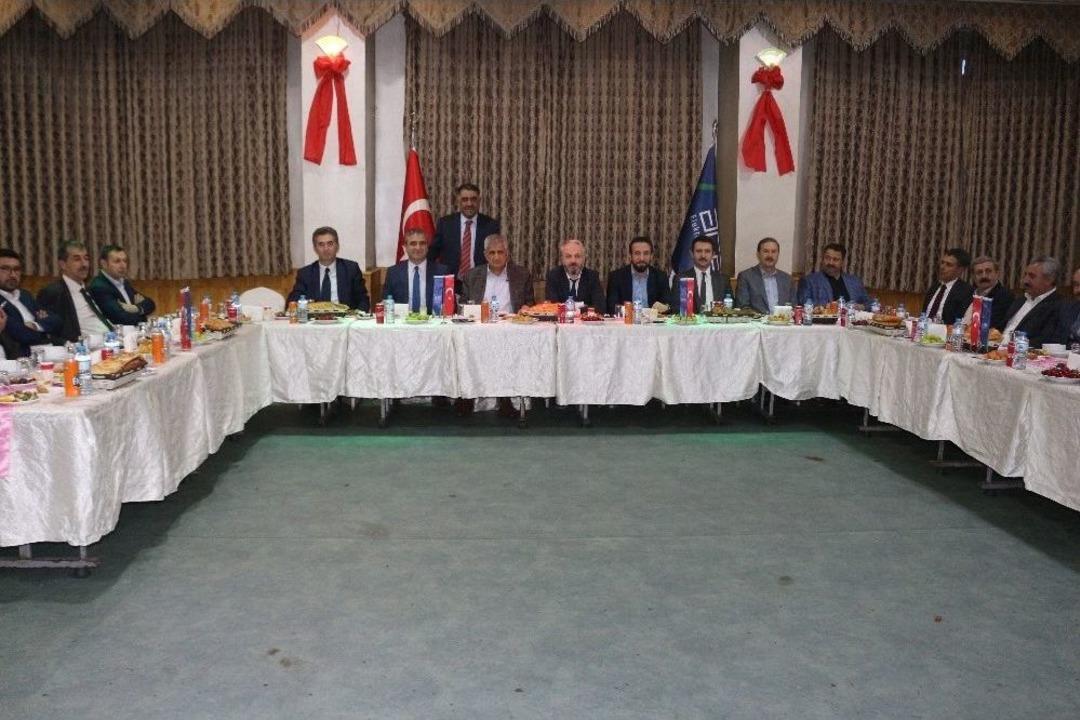 Ağrı&rsquo;da Aras Edaş İftarda Buluştu