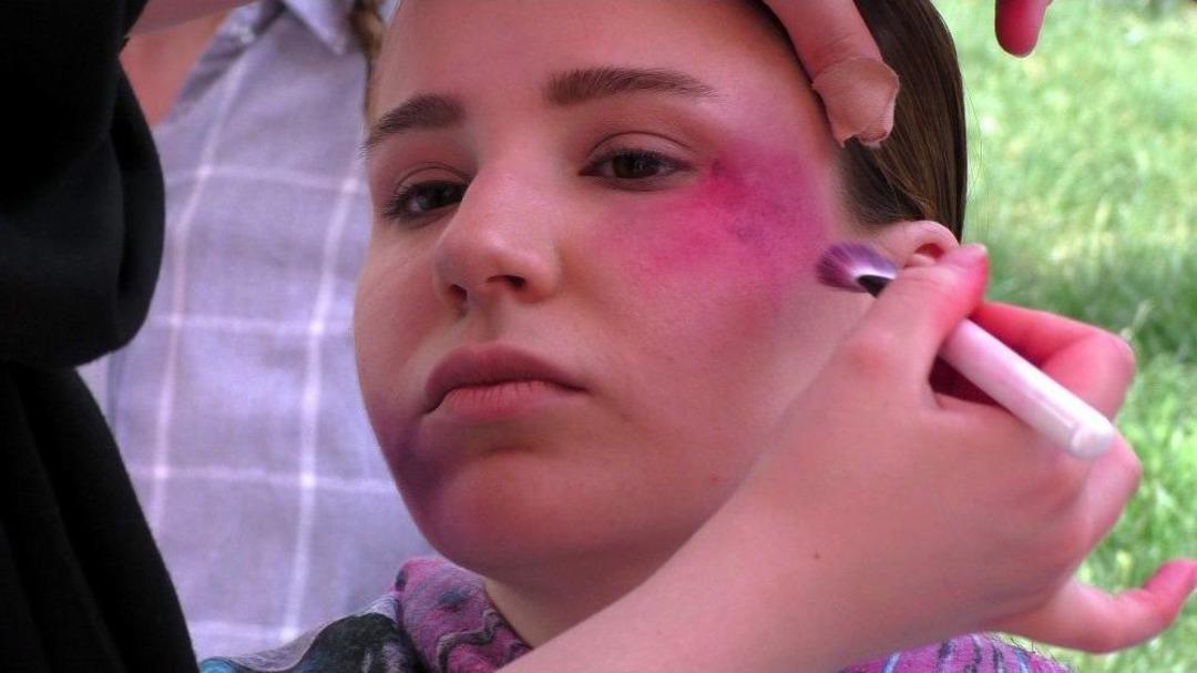 &Uuml;niversitelilerden &lsquo;kadına Şiddete Hayır&rsquo; Etkinliği