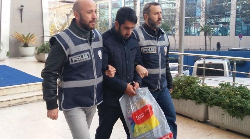 Bursa&rsquo;da Evlere Dadanan Hırsızlar Kamerada