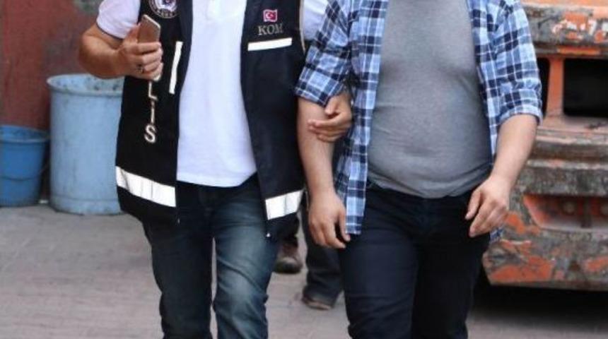 Fet&ouml;&rsquo;n&uuml;n Mahrem 60 Subayına Operasyon