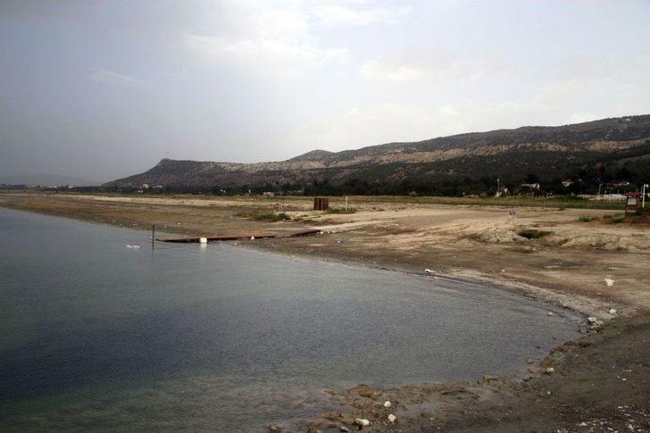 Burdur Gölünde Alarmın Rengi Kırmızı G4