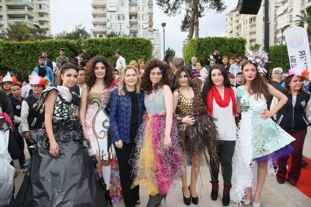 Adana B&uuml;y&uuml;kşehir Belediyesi Karnaval İ&ccedil;in T&uuml;m İmkanlarını Seferber Etti