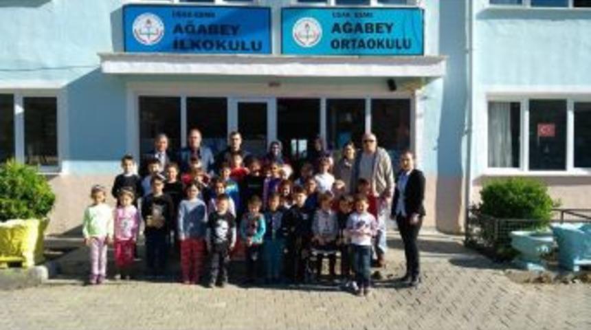 Eşme&rsquo;de &rsquo;oyuncağımı Paylaşıyorum&rsquo; Projesi