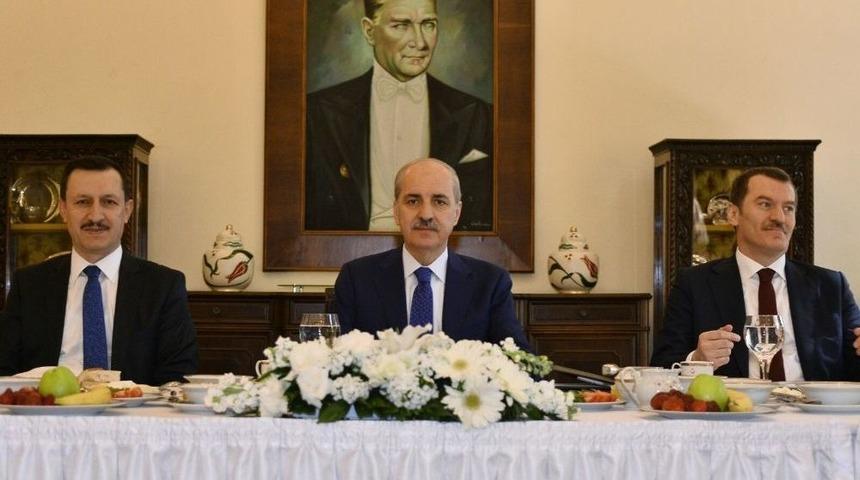 Bakan Kurtulmuş, Tbmm Milli Eğitim Ve K&uuml;lt&uuml;r Komisyonu &Uuml;yeleriyle Buluştu