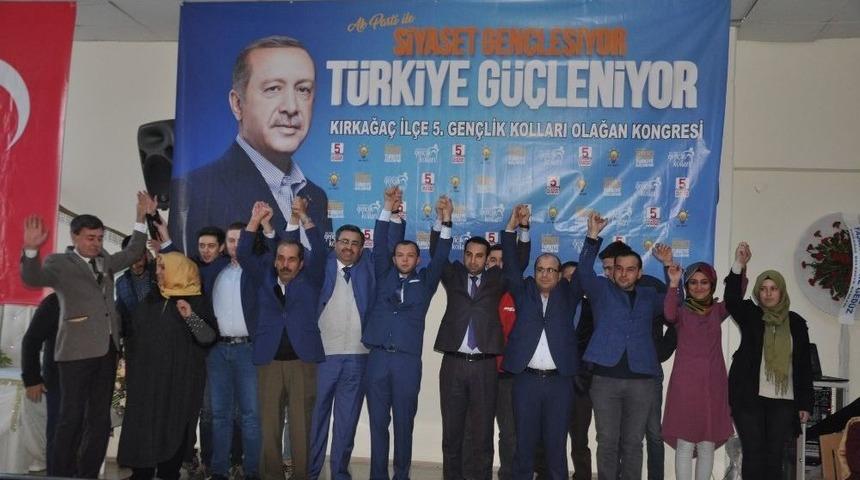 Ak Parti Kırkağaç Gençlik Kolları Kongresi Yapıldı
